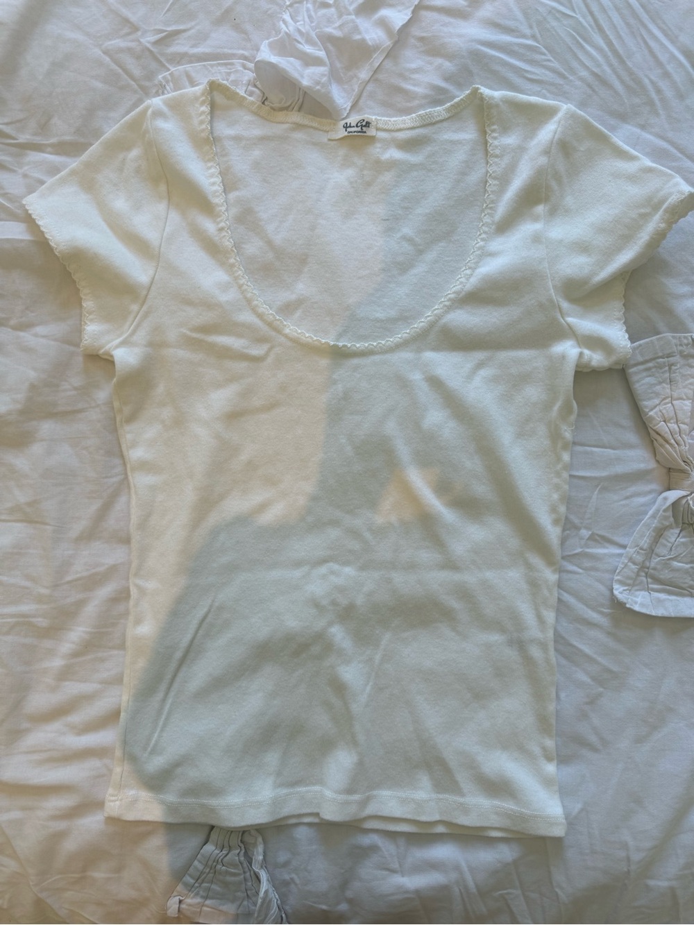 Brandy Melville White Scoop neck tee